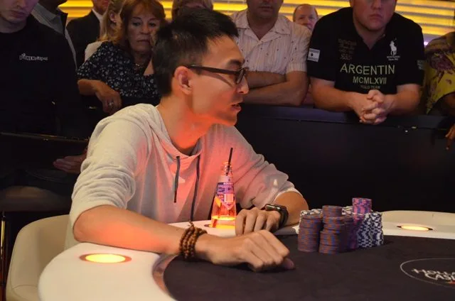 Zhe Li | 2016/07 - Utrecht Poker Series - €700 NLHE Main Event 